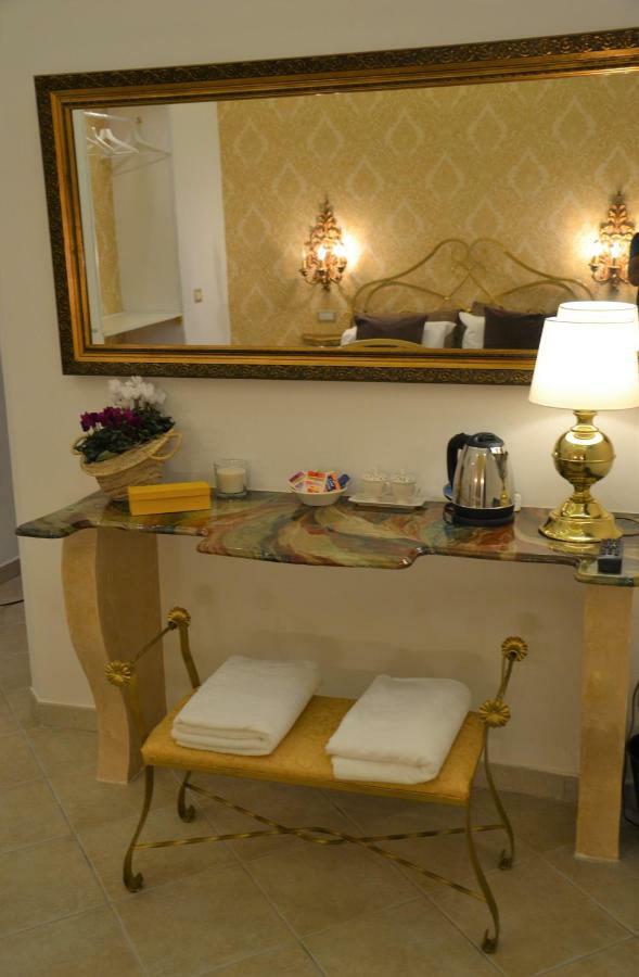 Domus Sanfelice Suite Napoli Eksteriør billede